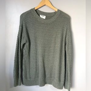 Old Navy gray sweater